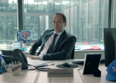 Humor marketing, l’ultima tendenza è l’autoironia