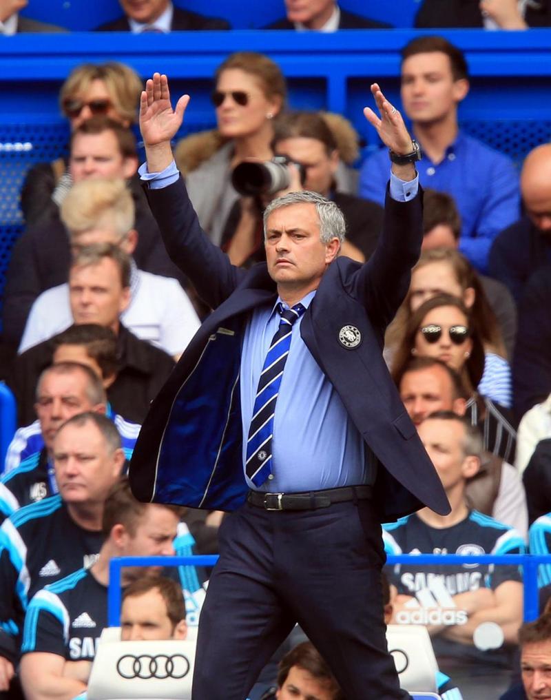Josè Mourinho gela l’Inter: “No, Cuadrado resta al Chelsea” Josè Mourinho gela l’Inter: “No, Cuadrado resta al Chelsea”