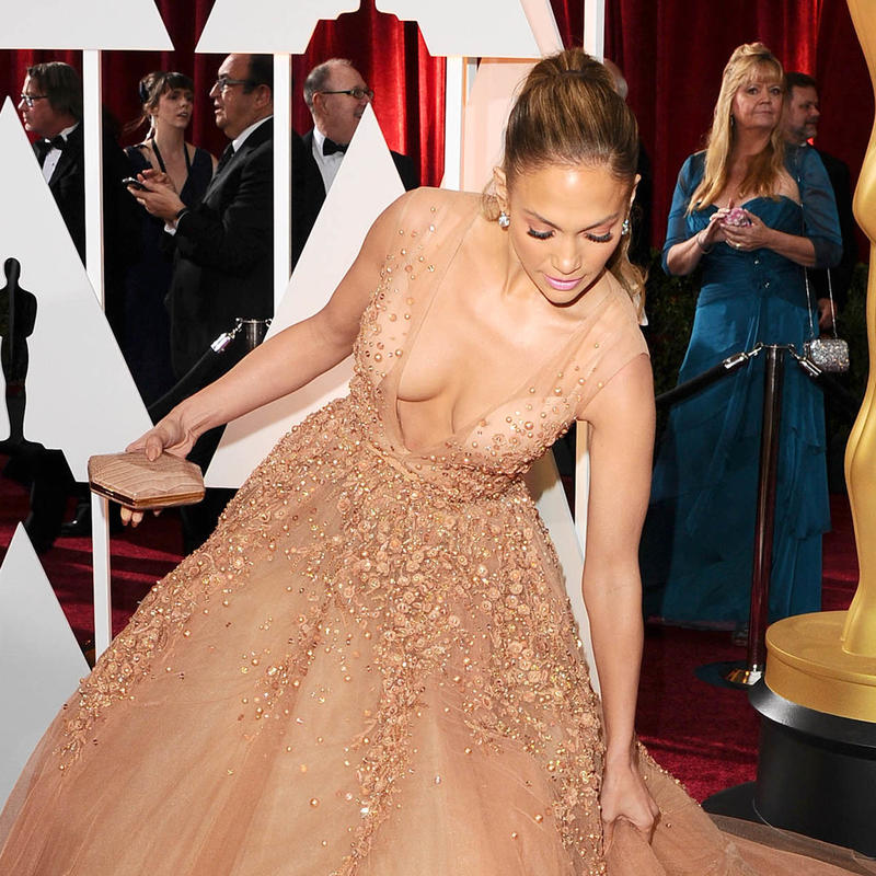 Jennifer Lopez: due anni di galera per il twerking sul palco Jennifer Lopez: due anni di galera per il twerking sul palco