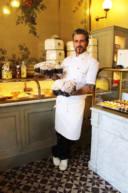 Parata di vip all’Arengario per i 90 anni di Giacomo Bulleri Parata di vip all’Arengario per i 90 anni di Giacomo Bulleri