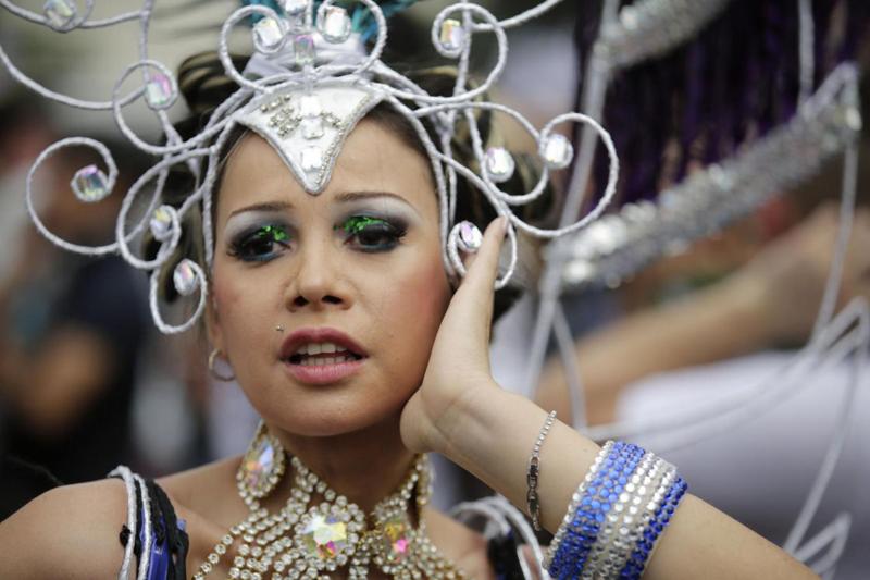Al RomaPride la sfilata dei diritti Lgbt. FOTO Al RomaPride la sfilata dei diritti Lgbt. FOTO