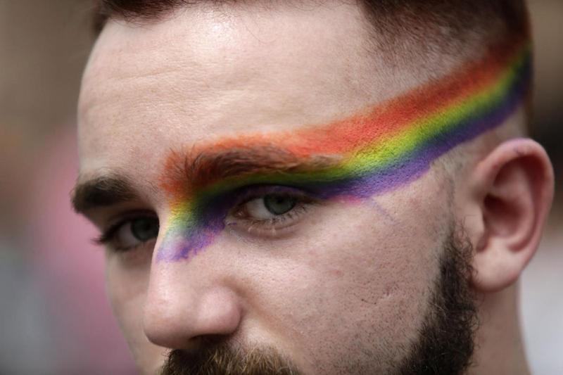 Al RomaPride la sfilata dei diritti Lgbt. FOTO Al RomaPride la sfilata dei diritti Lgbt. FOTO