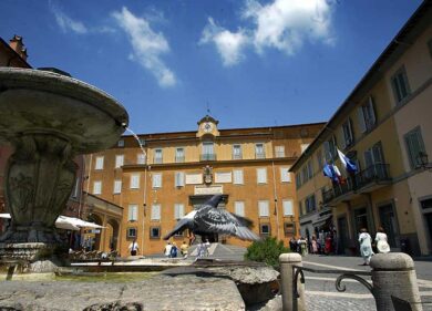 I due Papi di nuovo insieme. Ratzinger a Castelgandolfo