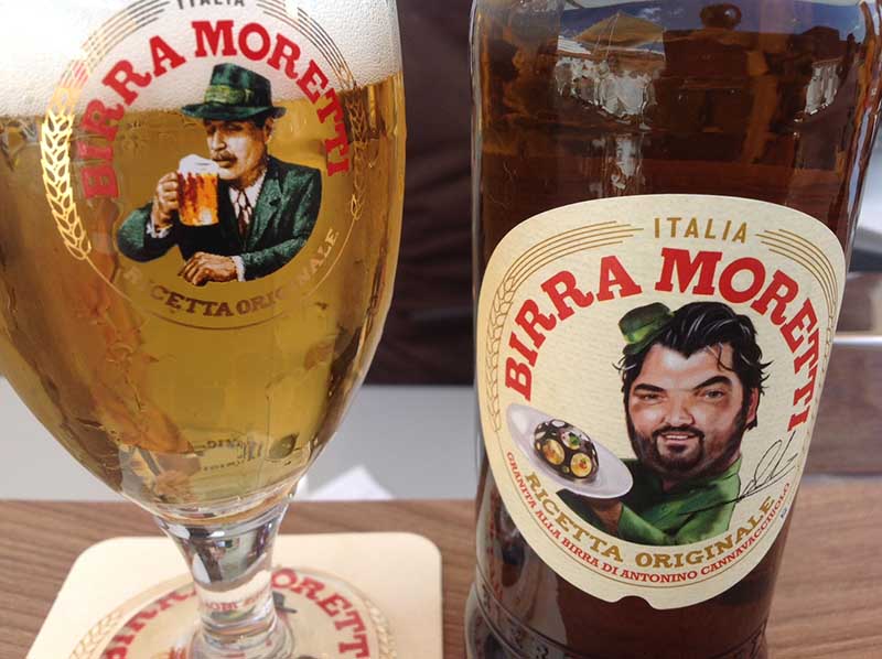 Birra Moretti sulla vetta del Monte Bianco Birra Moretti sulla vetta del Monte Bianco