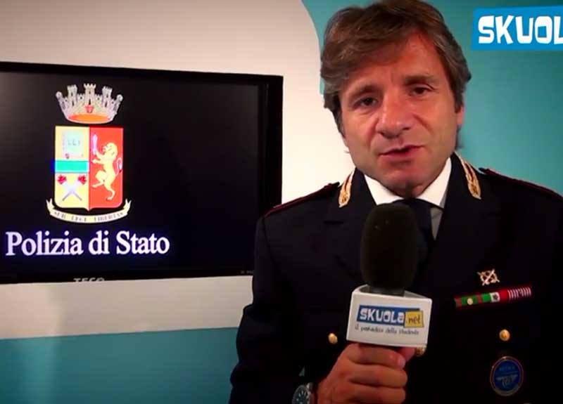 Esami, la “bufala” delle tracce in anticipo. La Polizia Postale “spia rete e studenti” Esami, la “bufala” delle tracce in anticipo. La Polizia Postale “spia rete e studenti”