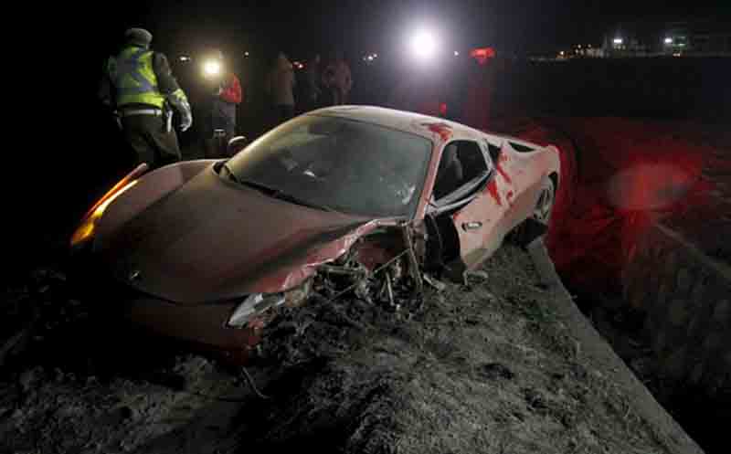 Vidal, incidente con la sua Ferrari: era ubriaco Vidal, incidente con la sua Ferrari: era ubriaco