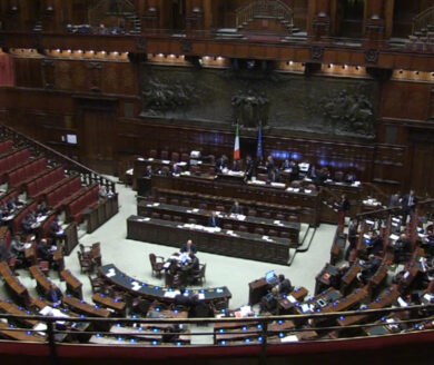 Scuola, ipotesi maxi emendamento per la fiducia
