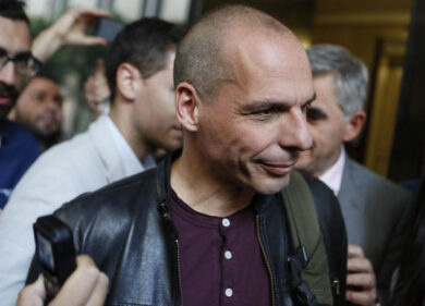 Grecia: banca centrale lancia allarme su Grexit. “Senza intesa Atene fuori da euro e Ue”