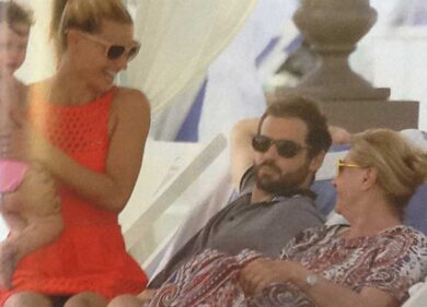 Michelle Hunziker-Tomaso Trussardi: la risposta alla crisi. FOTO