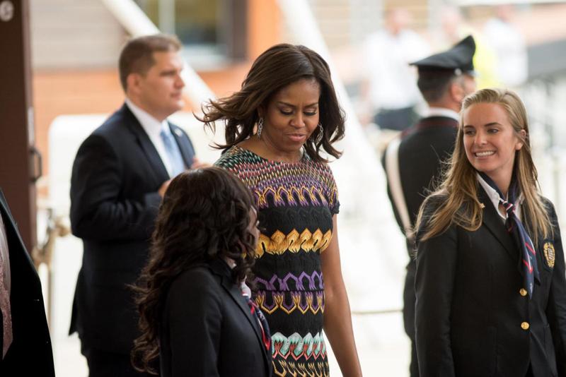 Michelle Obama incanta Milano. “E’ lei la regina dell’Expo”. FOTO Michelle Obama incanta Milano. “E’ lei la regina dell’Expo”. FOTO