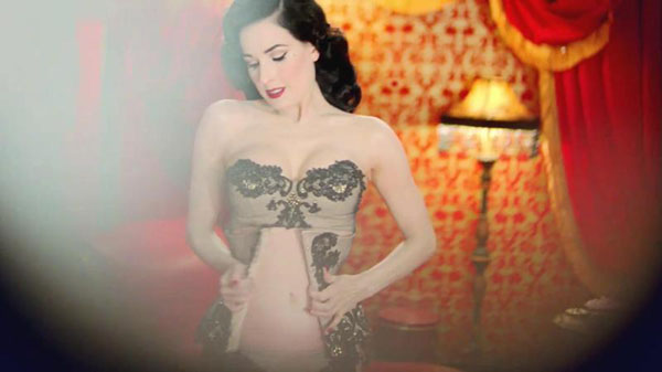 Dita Von Teese all’exclusive party di Pasquale Bruni