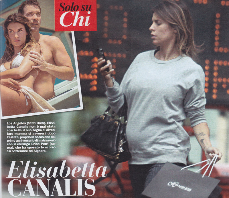 Canalis, primo bikini con pancia in vista: FOTO