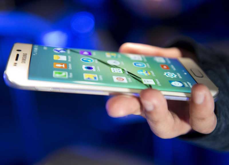 Apple-Samsung, i ricercatori: password vulnerabili Apple-Samsung, i ricercatori: password vulnerabili