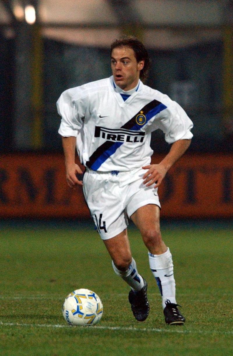 Kondogbia, ma pure Ibra, Farinos e.. che derby Inter-Milan sul mercato Kondogbia, ma pure Ibra, Farinos e.. che derby Inter-Milan sul mercato