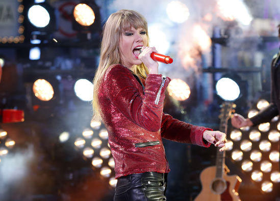 Taylor Swift batte Apple Music: “Pagheremo i diritti d’autore” Taylor Swift batte Apple Music: “Pagheremo i diritti d’autore”