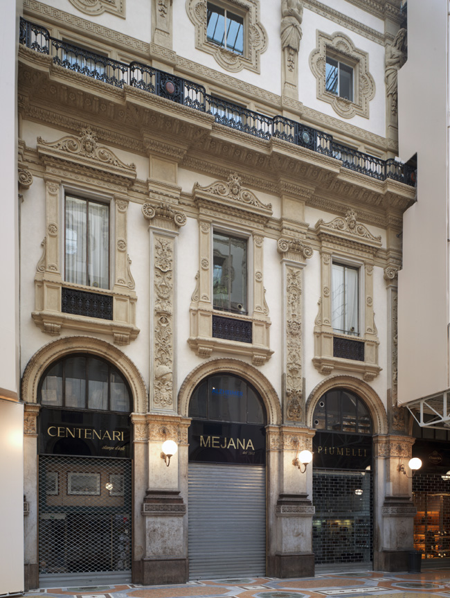 Milano: al via le aste per la Galleria. Si parte da 1 milione di euro Milano: al via le aste per la Galleria. Si parte da 1 milione di euro