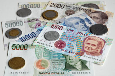 Grecia, la Lega: Italia fuori dall’euro prima di fare la stessa fine