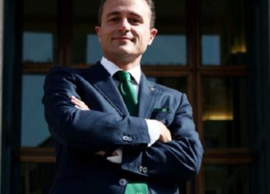 La Lega espelle Reguzzoni. Lui: “Sono sorpreso”