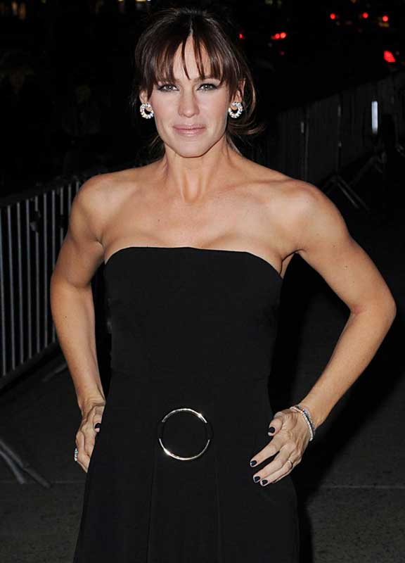 Jennifer Garner divorzia da Ben Affleck dopo 10 anni Jennifer Garner divorzia da Ben Affleck dopo 10 anni