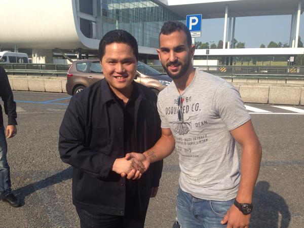 Inter, ecco Montoya: è arrivato a Milano insieme Thohir Inter, ecco Montoya: è arrivato a Milano insieme Thohir