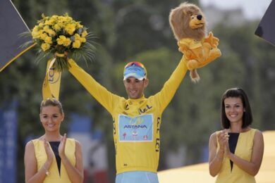 Ciclismo, sabato parte il Tour de France: Contador sfida Nibali