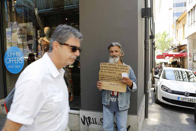 Grecia, urne chiuse. Merkel: “Tsipras manda Atene a sbattere” Grecia, urne chiuse. Merkel: “Tsipras manda Atene a sbattere”