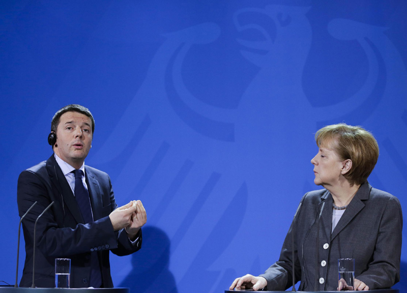 Castaldo: “Dai greci lezione di democrazia. Renzi? Al guinzaglio della Merkel” Castaldo: “Dai greci lezione di democrazia. Renzi? Al guinzaglio della Merkel”