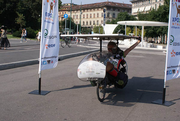 Expo: da Milano ad Antaya e ritorno. 7000 km sulla bici solare Expo: da Milano ad Antaya e ritorno. 7000 km sulla bici solare