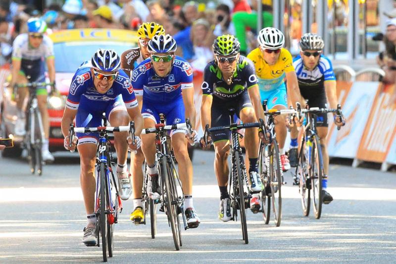 Tour de France, Froome leader e Nibali perde terreno. Maxi-caduta Tour de France, Froome leader e Nibali perde terreno. Maxi-caduta
