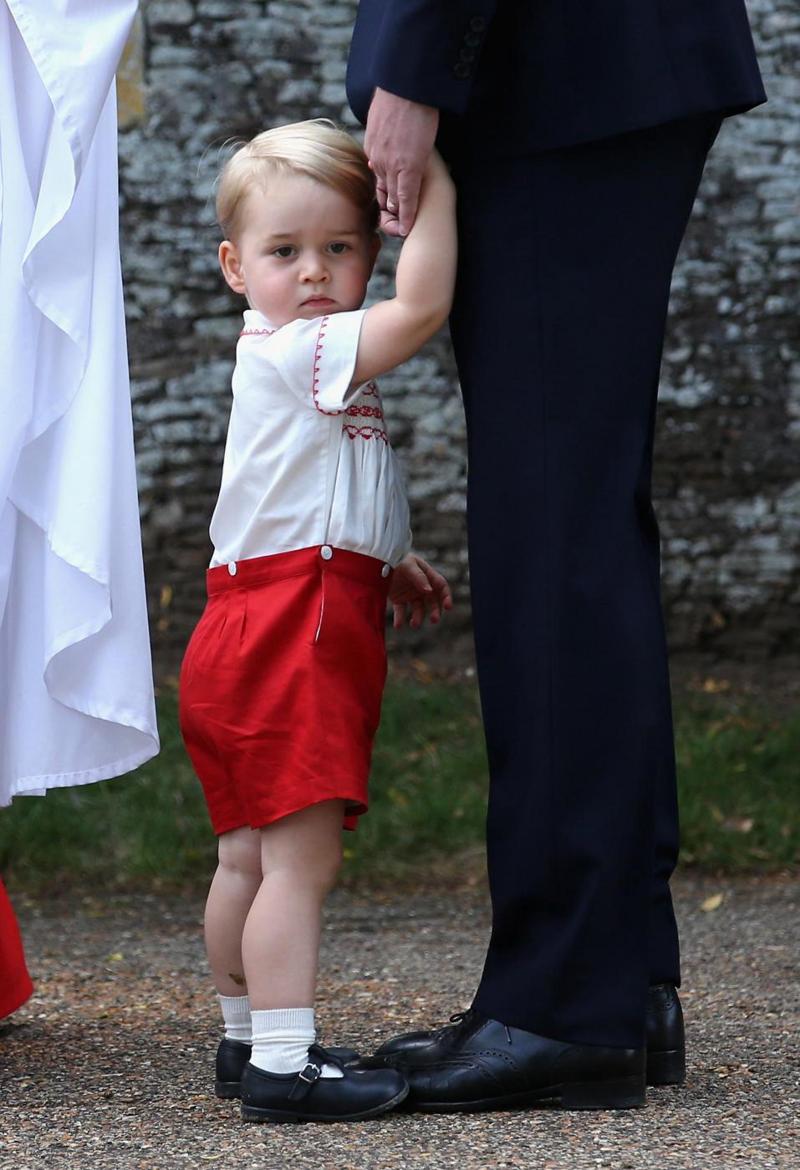 Kate Middleton, Charlotte e Diana. TUTTE LE FOTO DEL BATTESIMO Kate Middleton, Charlotte e Diana. TUTTE LE FOTO DEL BATTESIMO
