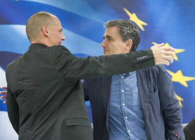 Grecia, Parigi apre sul debito. Ma l’Ue: serve ancora tempo