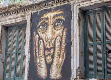 Grecia, l’impatto della crisi diventa arte sui muri
