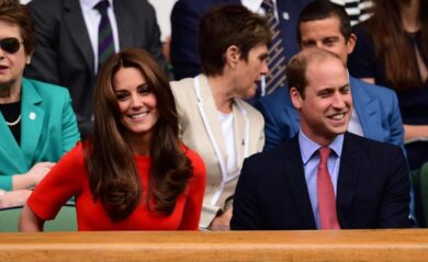 Kate Middleton, di rosso fuoco al torneo di Wimbledon. FOTO