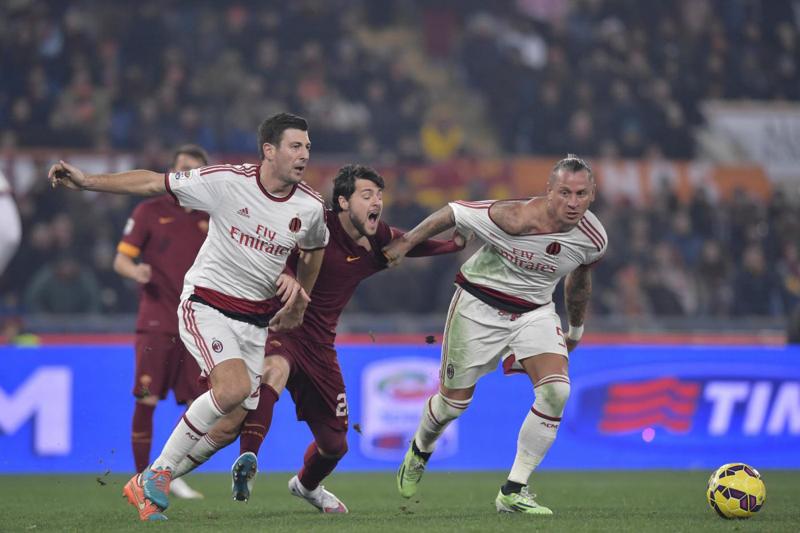 Milan, Mihajlovic: “Mexes deve cambiare atteggiamento. Ibrahimovic…” Milan, Mihajlovic: “Mexes deve cambiare atteggiamento. Ibrahimovic…”