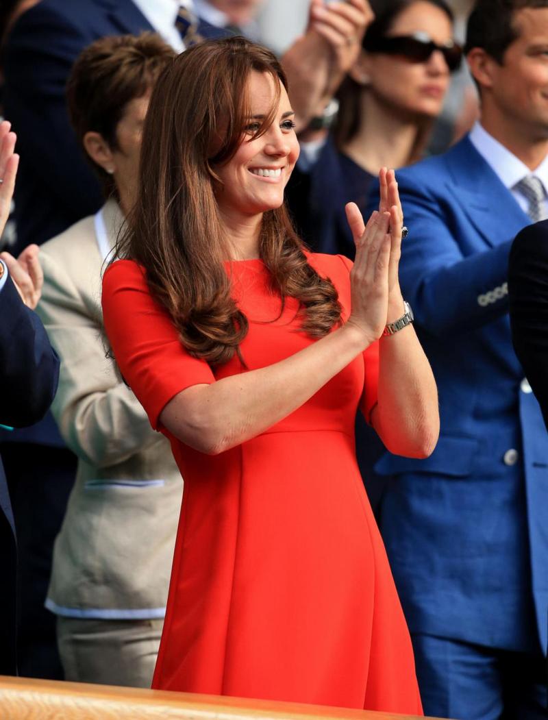 Il principe William (senza Kate Middleton) all’Imperial War Museum