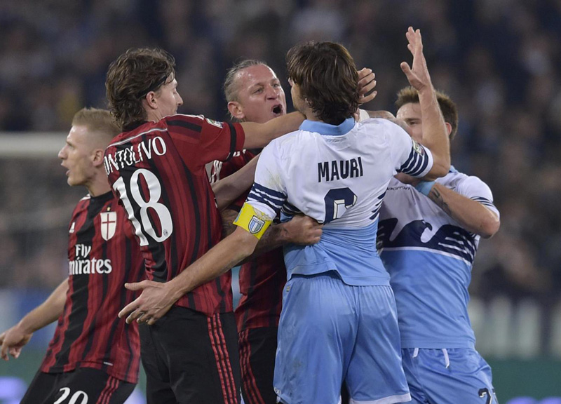 Milan, Mihajlovic: “Mexes deve cambiare atteggiamento. Ibrahimovic…” Milan, Mihajlovic: “Mexes deve cambiare atteggiamento. Ibrahimovic…”