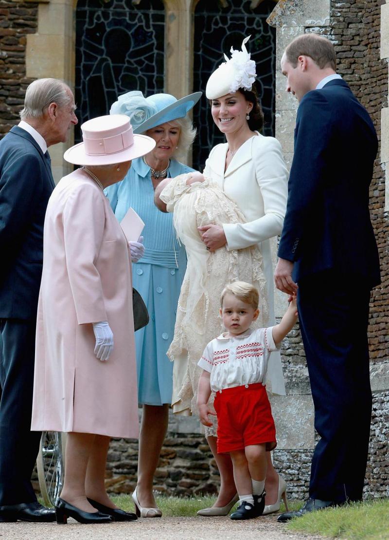 Kate Middleton, nuove foto coi royal baby by Mario Testino. FOTO