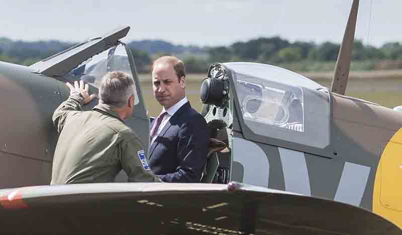 Il principe William (senza Kate Middleton) all’Imperial War Museum