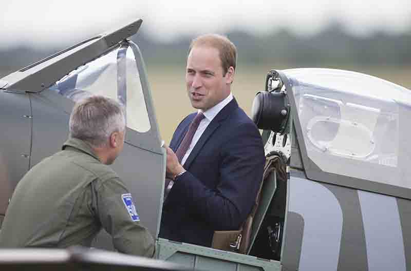 Il principe William (senza Kate Middleton) all’Imperial War Museum