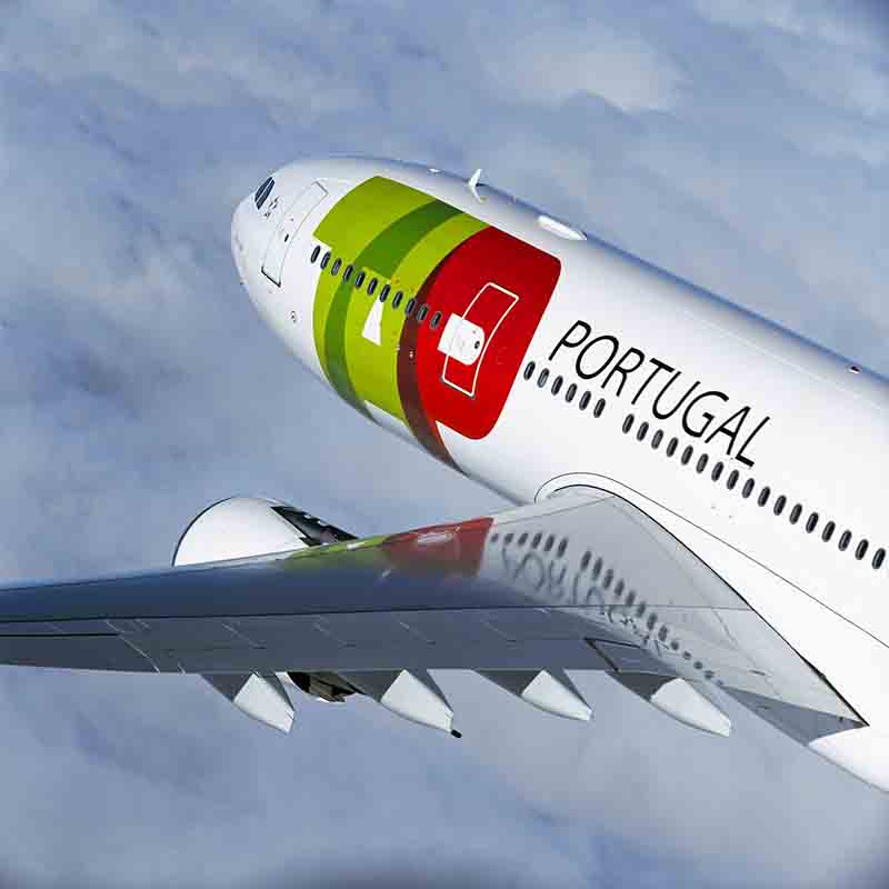 Vacanze col surf TAP Portugal premia gli amanti del surf Vacanze col surf TAP Portugal premia gli amanti del surf