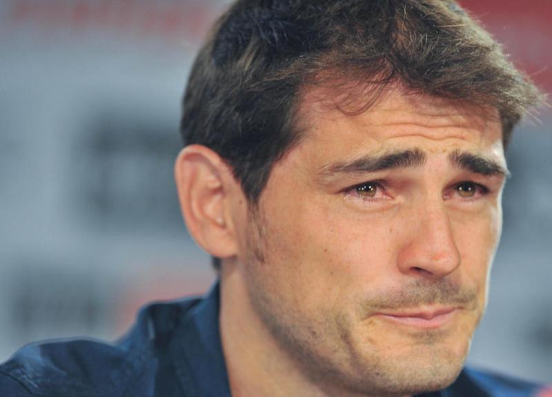 Casillas, Perez replica alle accuse dei genitori post-addio Real Madrid Casillas, Perez replica alle accuse dei genitori post-addio Real Madrid