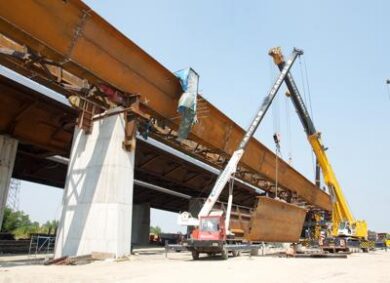 Teem, nuovo “show” al cantiere: sollevamento pesi da record