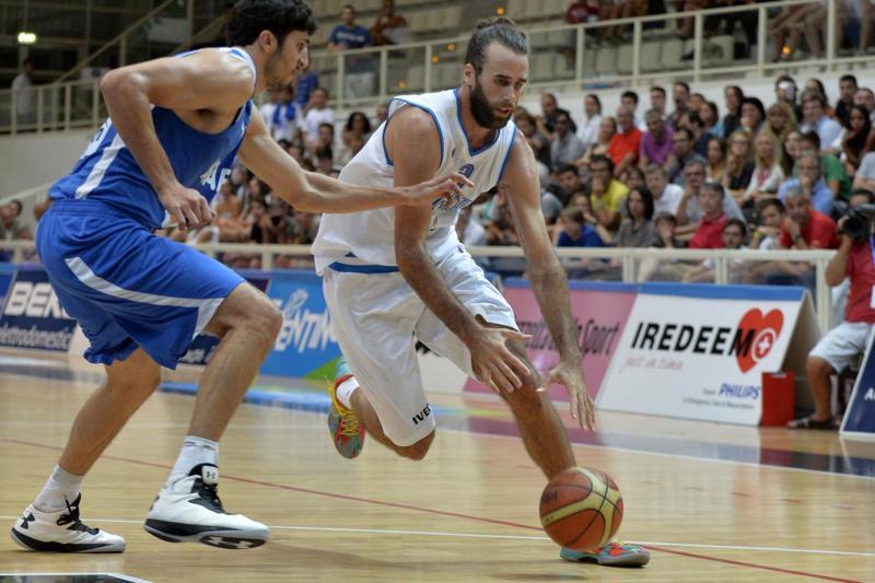 Datome colpo di scena: addio Nba, ma niente Milano. Va al Fenerbahce Datome colpo di scena: addio Nba, ma niente Milano. Va al Fenerbahce