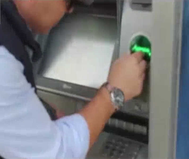 Bancomat, l’ultima follia: multe per i prelievi “ingiustificati” Bancomat, l’ultima follia: multe per i prelievi “ingiustificati”