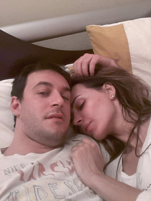 Riscoppia l’amore tra Nina Moric e Corona. Paparazzati insieme…