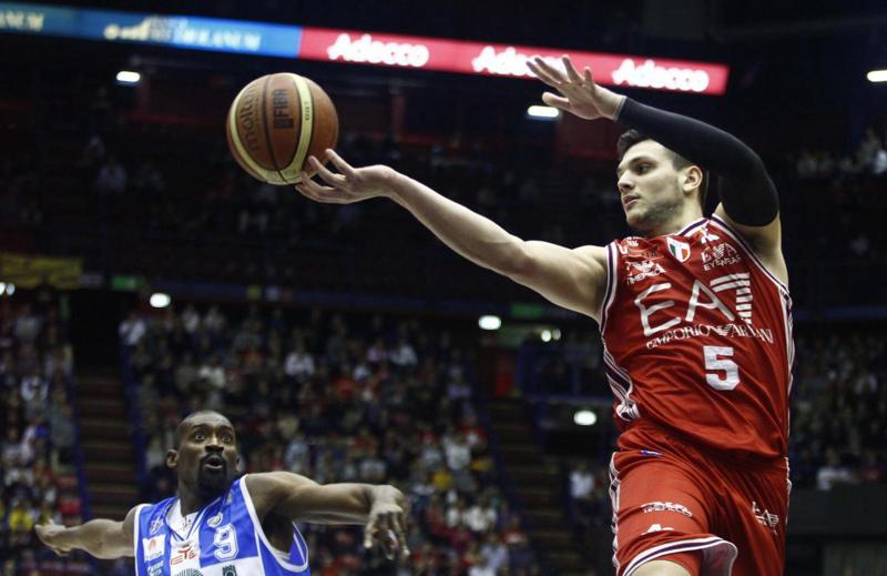 Olimpia Milano: Alessandro Gentile prolunga sino al 2018 Olimpia Milano: Alessandro Gentile prolunga sino al 2018