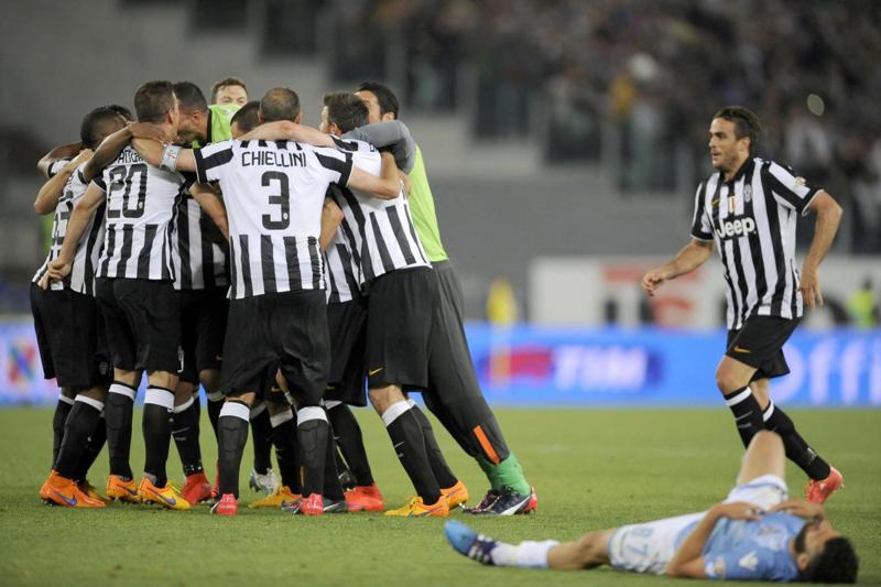 Juventus punta a 350 milioni. Raddoppiato il fatturato in 5 anni Juventus punta a 350 milioni. Raddoppiato il fatturato in 5 anni