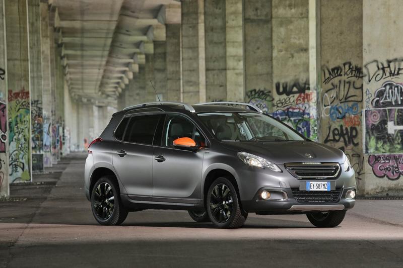PEUGEOT 2008 BLACK MATT:L’ANIMA RIBELLE PEUGEOT 2008 BLACK MATT:L’ANIMA RIBELLE