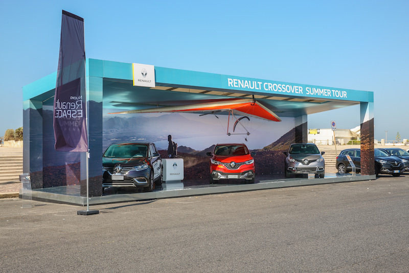 Renault in tour sulle spiagge italiane