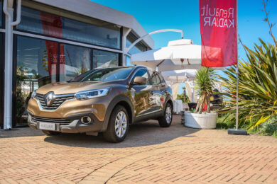 Renault in tour sulle spiagge italiane